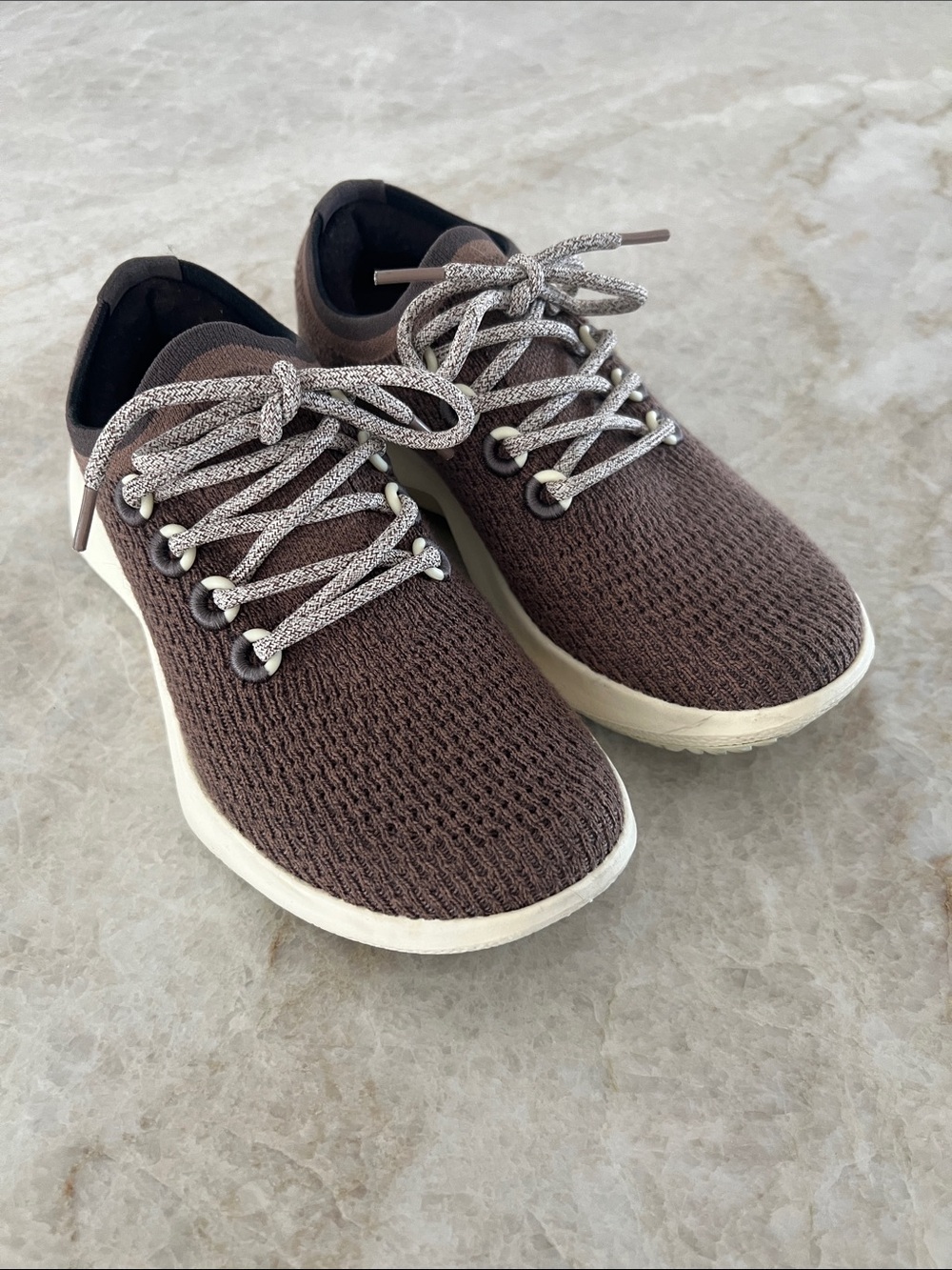 Allbirds Tree Dasher 2 (TD2) women’s athletic sneakers size 8. Worn once.